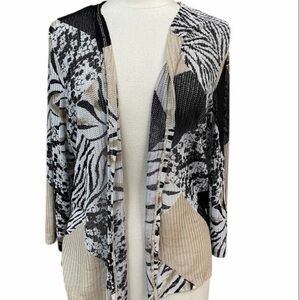 Alfred Dunner Black & Cream Patterned Open Front Cardigan/Duster Wrinkle Free